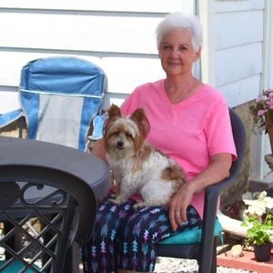 Meet your Posher, Phyllis